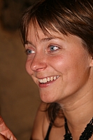 100.jpg